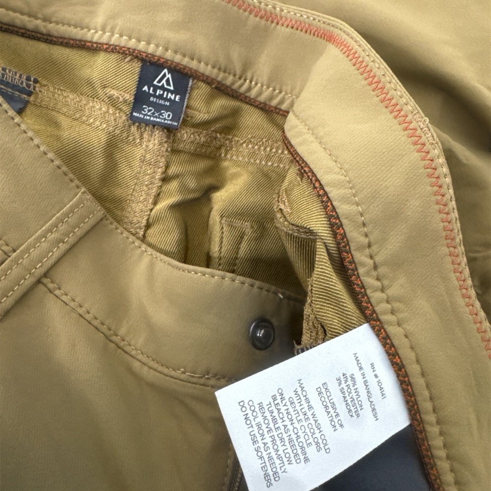 Alpine Men's Olive Chinos - Picture 3 of 3